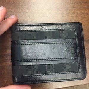 Burberry wallet